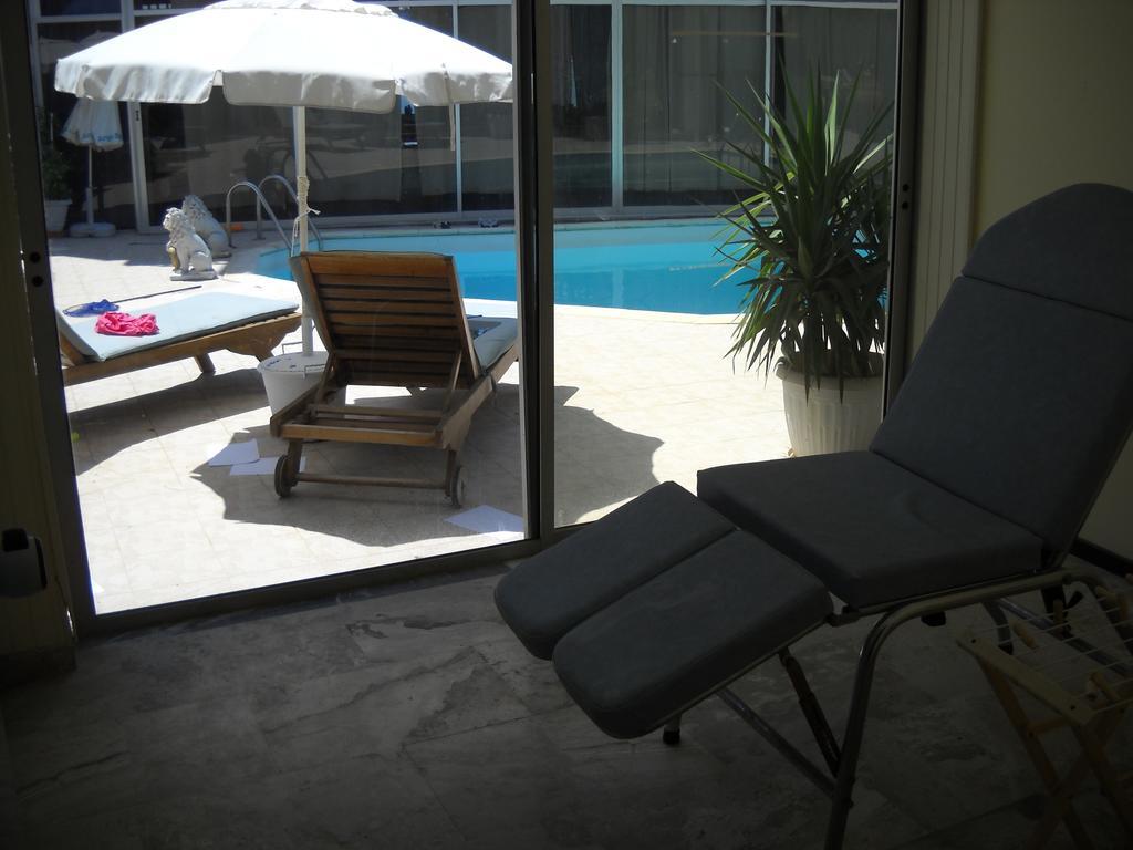 Argo Hotel Aegina Exterior foto